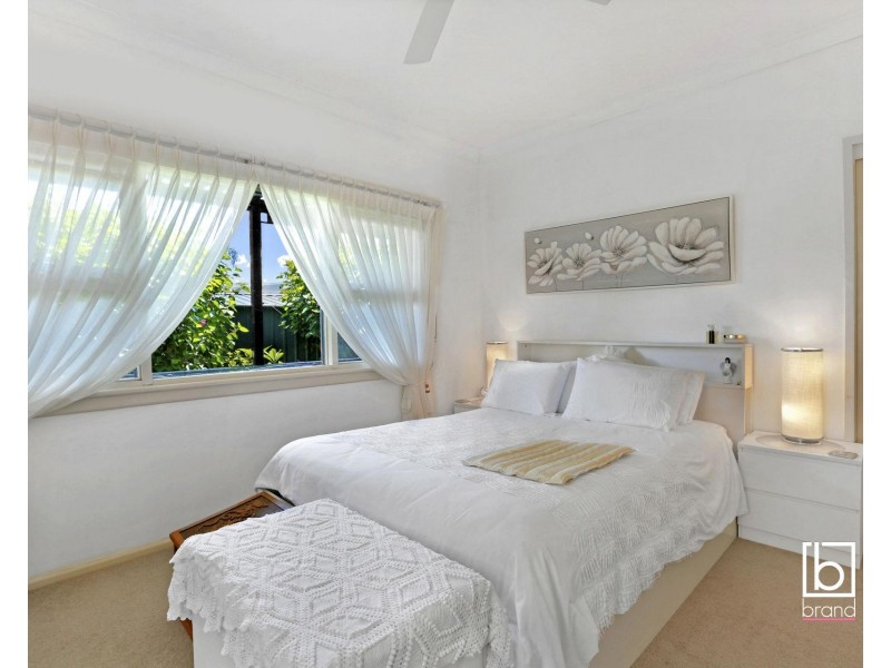 12 Marmion Street, Mannering Park NSW 2259
