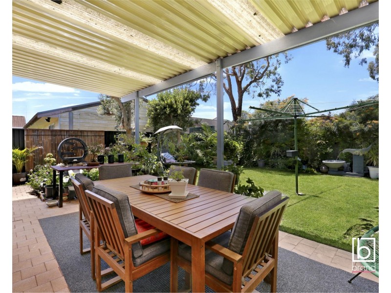 12 Marmion Street, Mannering Park NSW 2259