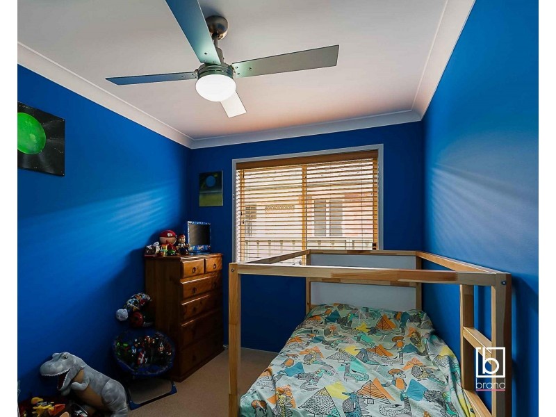 15a Montrose Street, Mannering Park NSW 2259