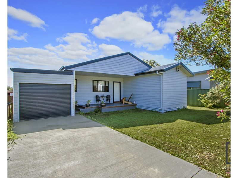 4 Hammond Road, Toukley NSW 2263