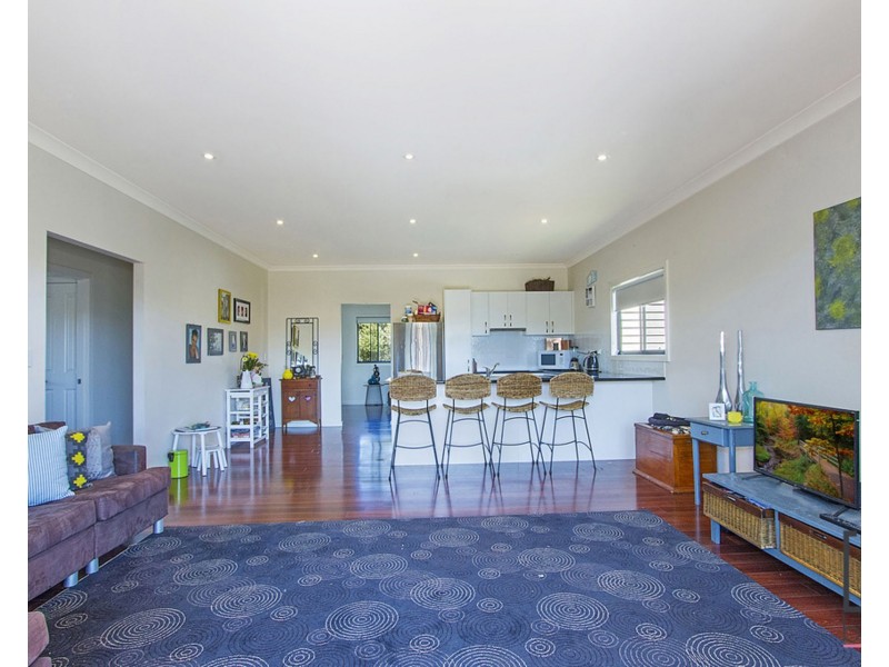 4 Hammond Road, Toukley NSW 2263