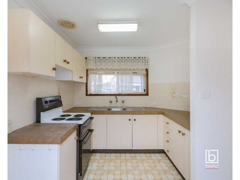 14 Gilbert Avenue, Gorokan NSW 2263