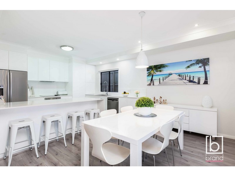 12 River Street, Springfield NSW 2250