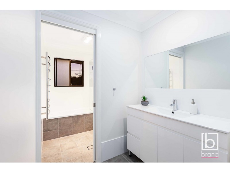 12 River Street, Springfield NSW 2250