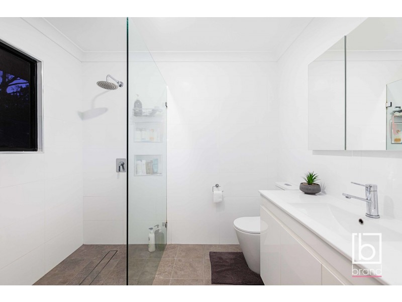 12 River Street, Springfield NSW 2250