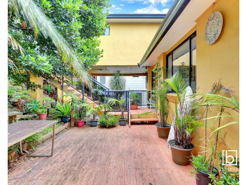 76 Tramway Road, North Avoca NSW 2260