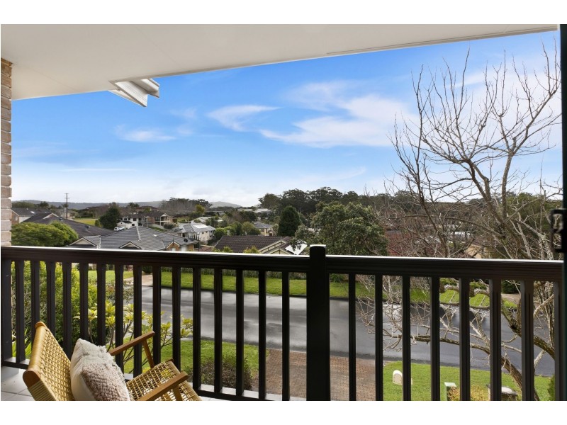 2/14 Sotherby Avenue, Terrigal NSW 2260