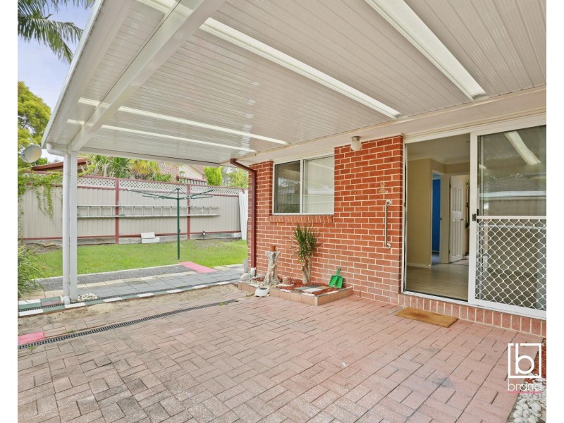 1 Pine Court, Blue Haven NSW 2262