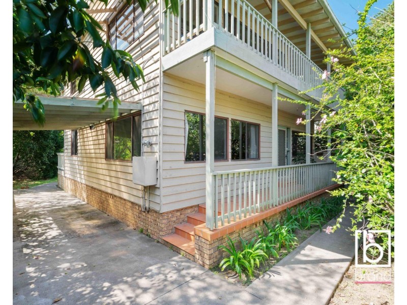 19 North Avoca Parade, North Avoca NSW 2260