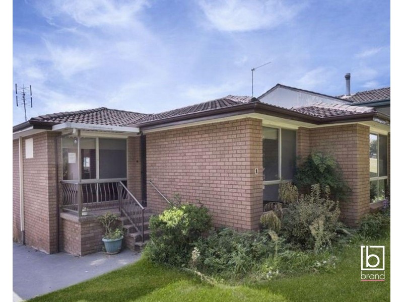 1 Esther Close, Gorokan NSW 2263