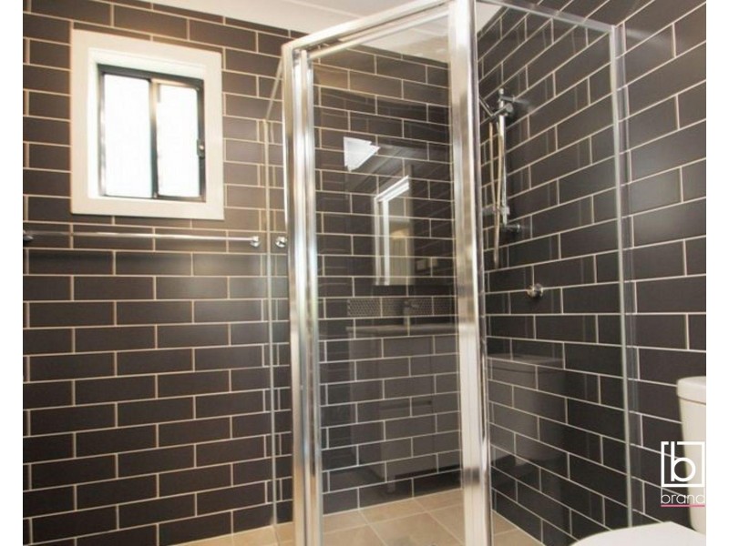 1A Esther Close, Gorokan NSW 2263
