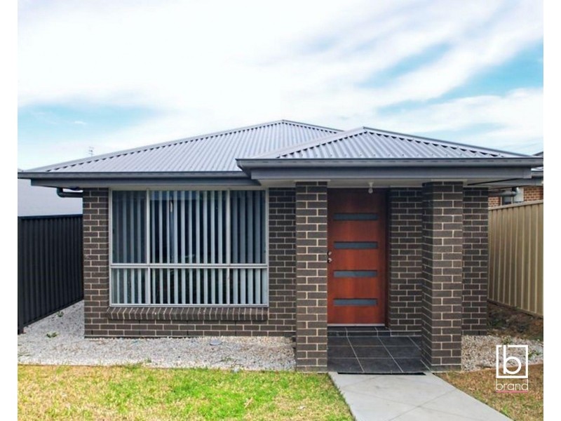 52a Menindee Avenue, Blue Haven NSW 2262