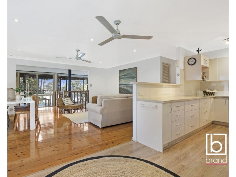 260 Buff Point Avenue, Buff Point NSW 2262