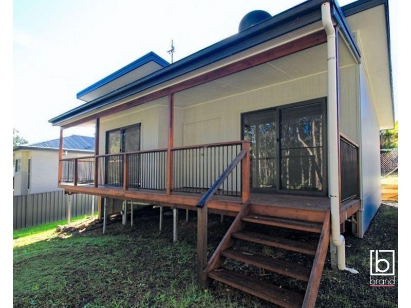 28A Lavinia Street, Forresters Beach NSW 2260