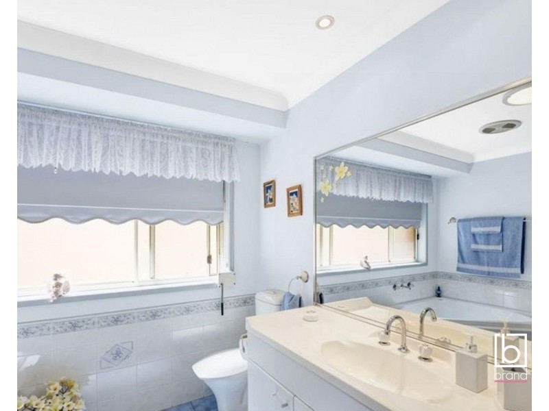 33 Highland Crescent, Hamlyn Terrace NSW 2259