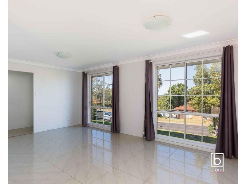 1 Elm Place, Blue Haven NSW 2262