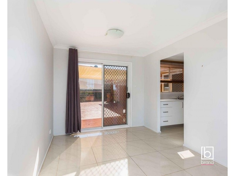 1 Elm Place, Blue Haven NSW 2262