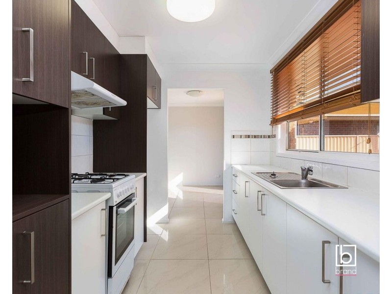 1 Elm Place, Blue Haven NSW 2262