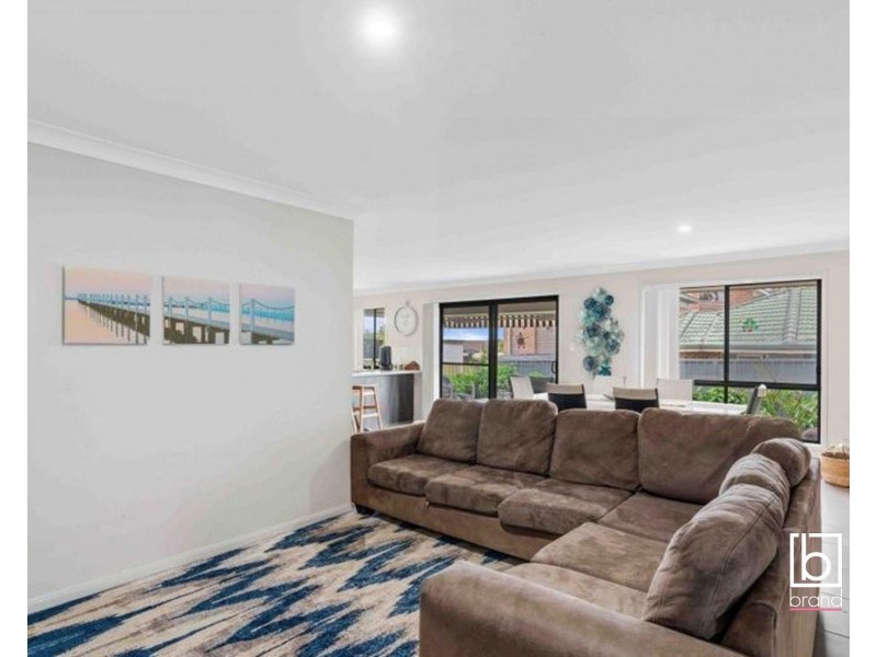 38 Lauren Avenue, Lake Munmorah NSW 2259