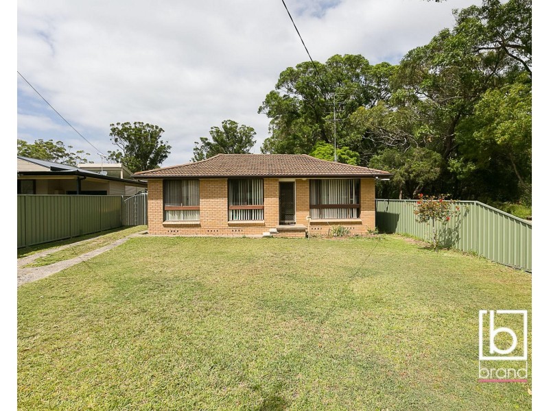 30 Moala Parade, Charmhaven NSW 2263