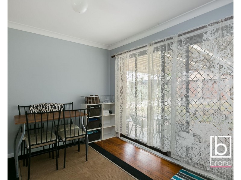 30 Moala Parade, Charmhaven NSW 2263