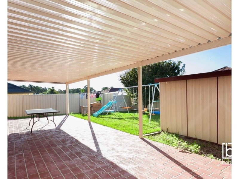 173 Roper Road, Blue Haven NSW 2262