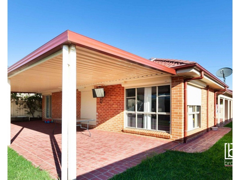 173 Roper Road, Blue Haven NSW 2262