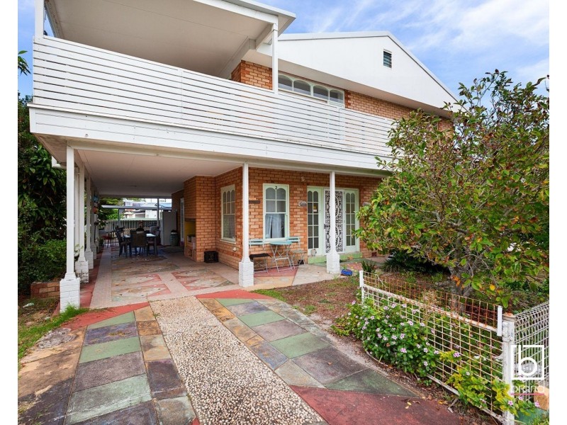 2B Conden Place, Canton Beach NSW 2263