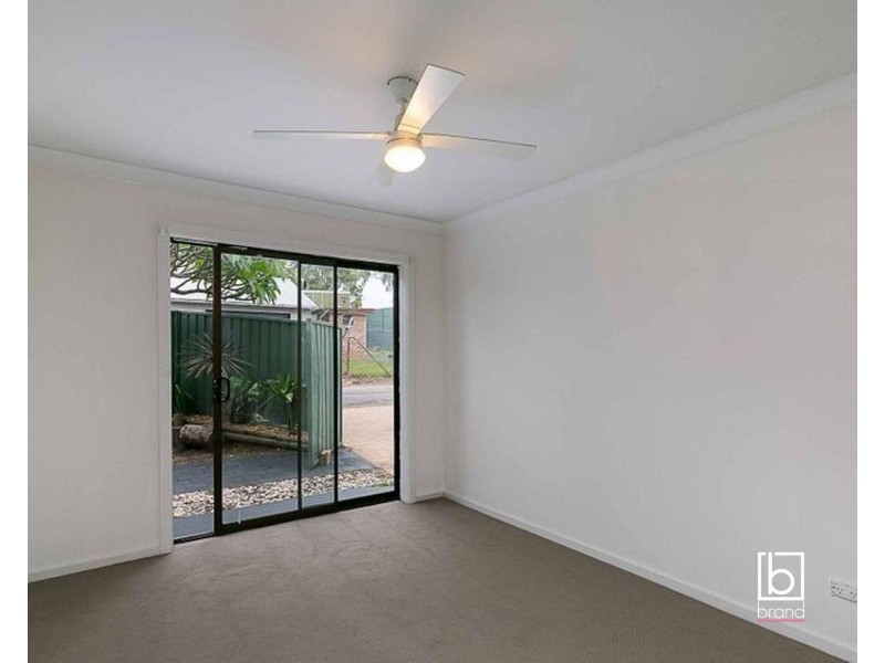 19 Warwick Avenue, Mannering Park NSW 2259