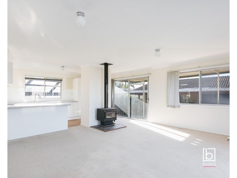 8 Maxwell Avenue, Gorokan NSW 2263