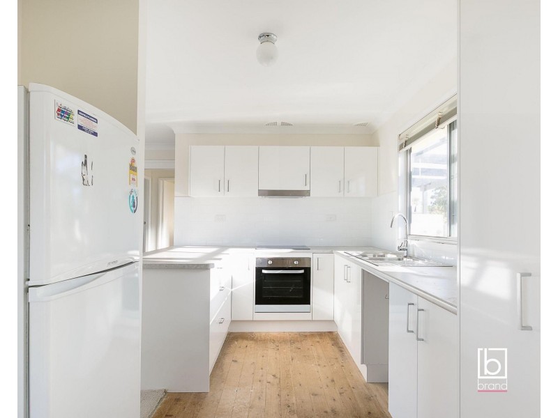 8 Maxwell Avenue, Gorokan NSW 2263