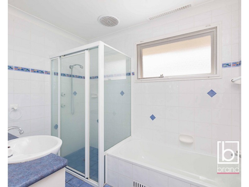 5 Ravenswood Street, Mannering Park NSW 2259