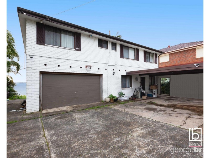14 Main Road, Toukley NSW 2263