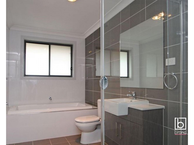 3/8 Fielder Street, West Gosford NSW 2250