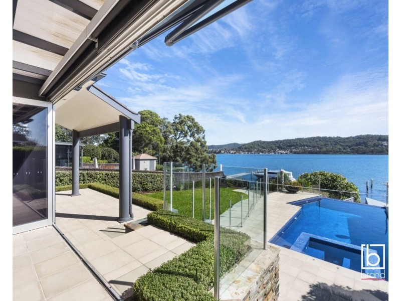 4 Eulalia Avenue, Point Frederick NSW 2250