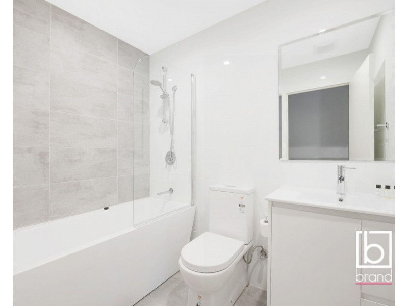 13/66-70 Hills Street, Gosford NSW 2250