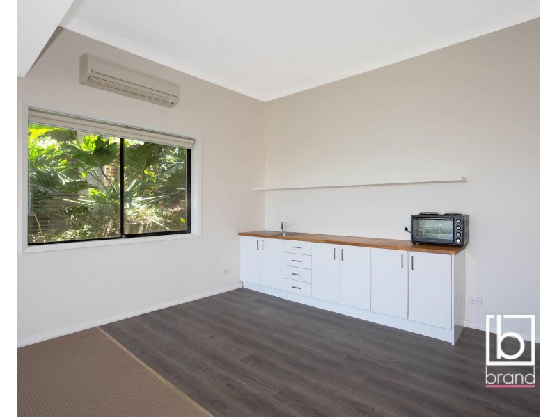 76 Tramway Road, North Avoca NSW 2260