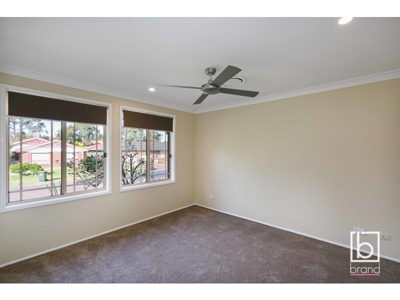 10 Newton Place, Blue Haven NSW 2262