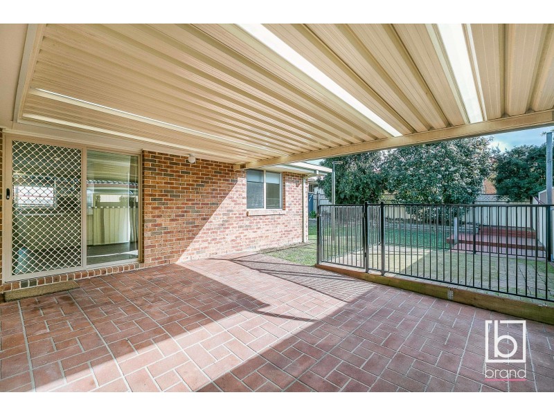 10 Newton Place, Blue Haven NSW 2262