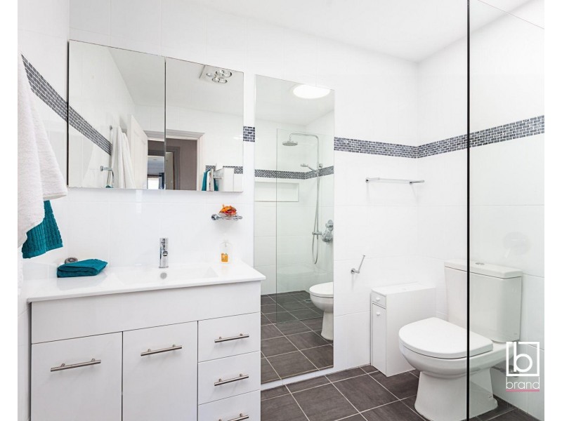 43 Merrendale Avenue, Gorokan NSW 2263