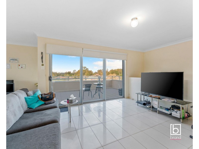 3/2A Nicole Close, Watanobbi NSW 2259