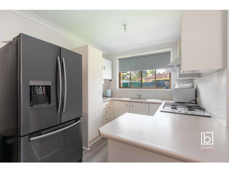 16 Kite Crescent, Hamlyn Terrace NSW 2259