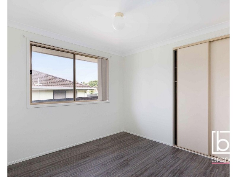 4 Waugh close, Blue Haven NSW 2262