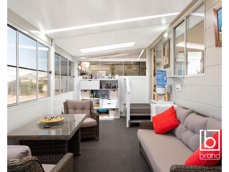 318/25 Mulloway Road, Chain Valley Bay NSW 2259