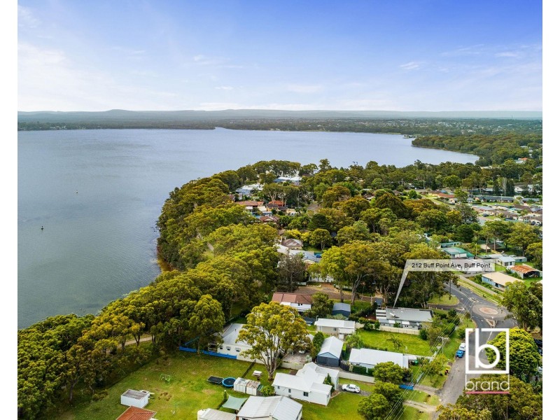 212 Buff Point Avenue, Buff Point NSW 2262