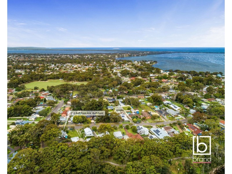 212 Buff Point Avenue, Buff Point NSW 2262