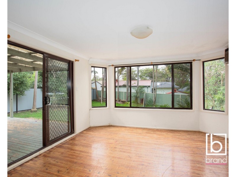 17 Charmhaven Avenue, Charmhaven NSW 2263