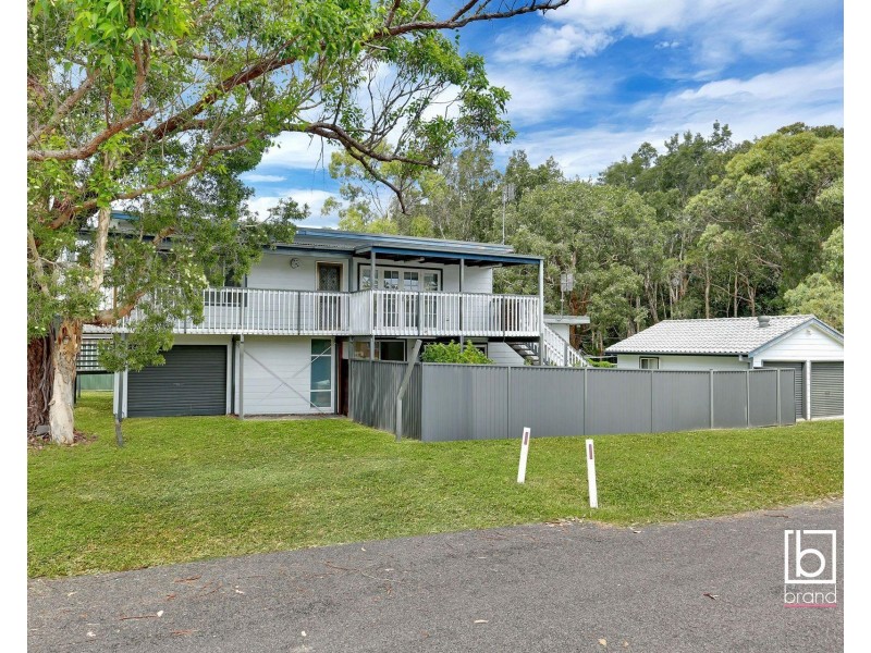 16 Acacia Avenue, Lake Munmorah NSW 2259