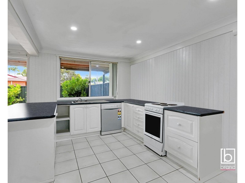 16 Acacia Avenue, Lake Munmorah NSW 2259