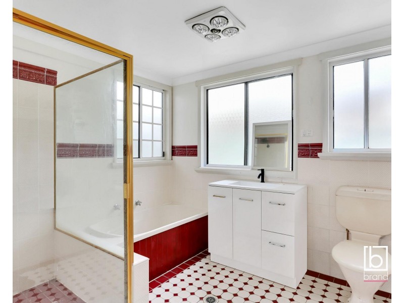 16 Acacia Avenue, Lake Munmorah NSW 2259